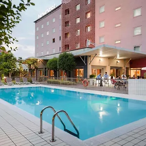 Novotel 2 Hotel